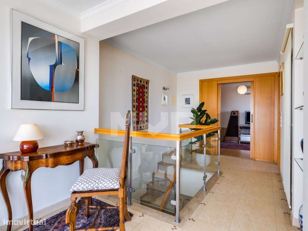Apartamento T3 Duplex com terraço superior vista Ria em Faro-19