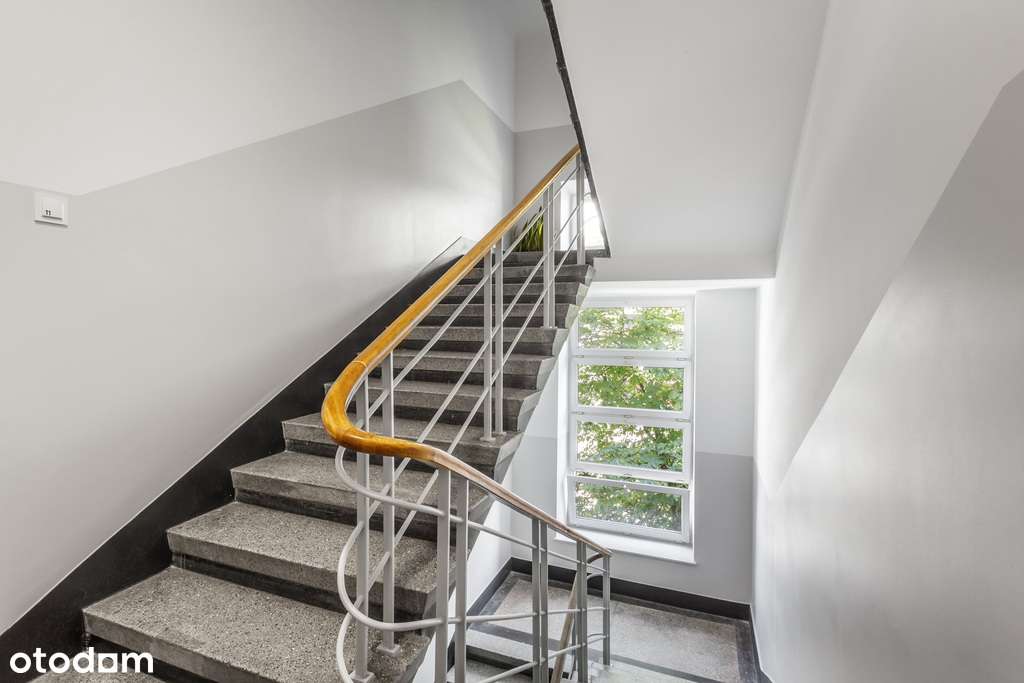 Przestrzenne 3 Pokoje w Kamienicy z Balkonem-19