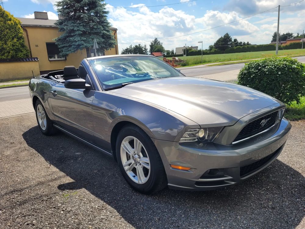 Ford Mustang 3.7 V6 2014