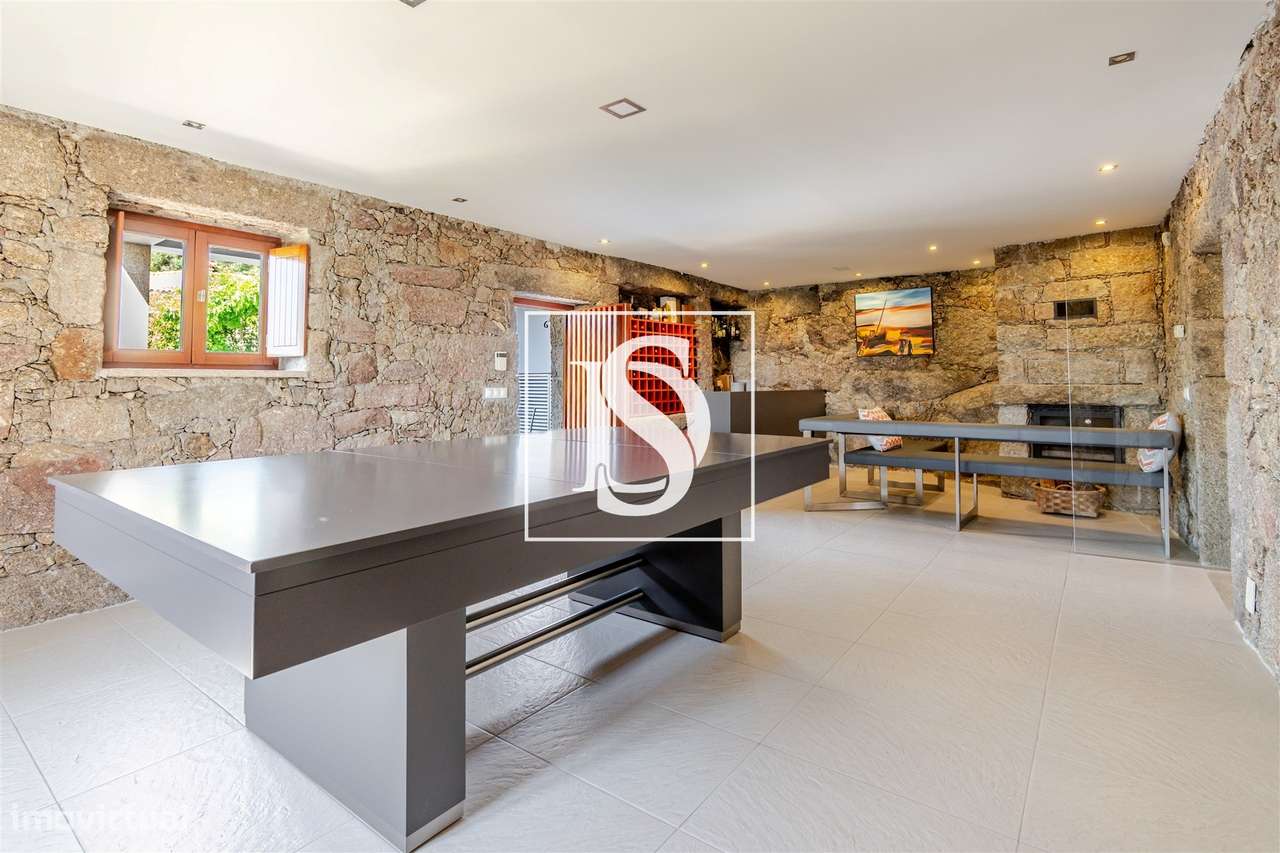 Moradia T4 Venda em Santo Tirso, Couto (Santa Cristina e São Miguel) e-19