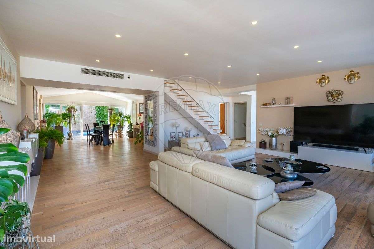 Moradia T6 para venda - Grande imagem: 3/48