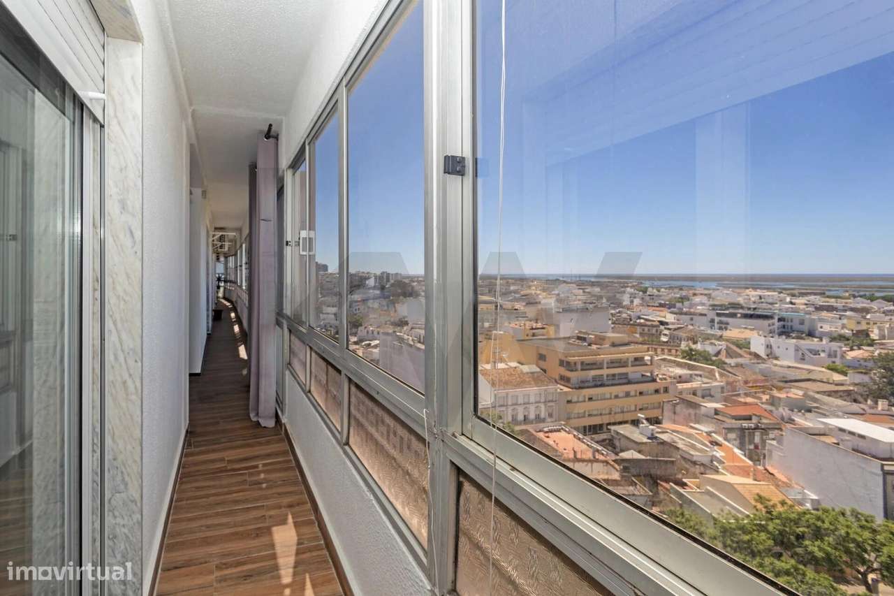 Apartamento Exclusivo T5+1 com Vista Panorâmica sobre a Ria Formosa – - Grande imagem: 4/23