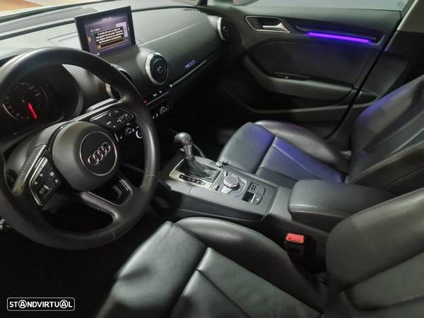 Audi A3 Sportback 30 TDI S tronic - 24