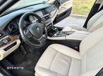 BMW Seria 5 530d xDrive Luxury Line - 11