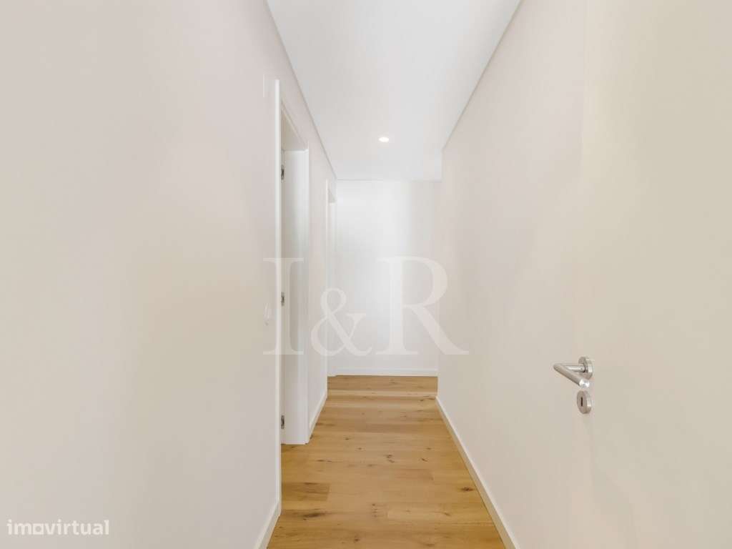 Penthouse T4+1 com terraço, piscina e vista rio no Dafundo, Oeiras-22