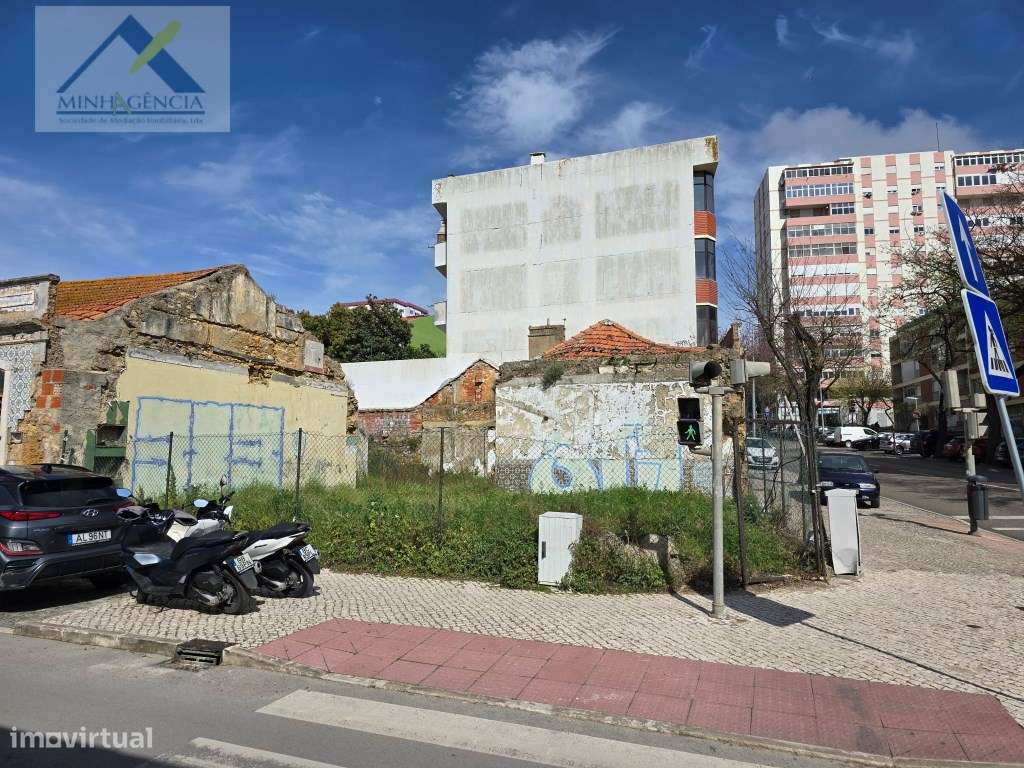 Terreno Urbano na Av. Jaime Cortesão em Setúbal - Grande imagem: 4/20