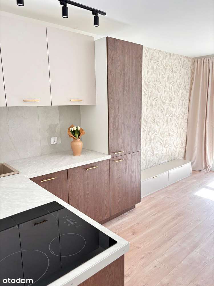 3 pokoje | 51 m² | Po generalnym remoncie | Balkon | 2 piętro