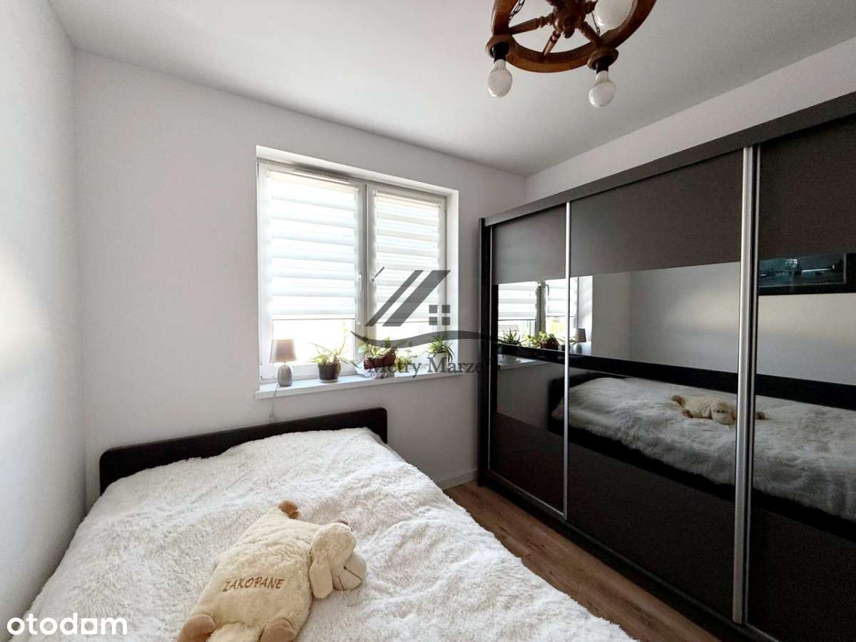 Niewielki urokliwy dom! Cicha i spokojna okolica!-8