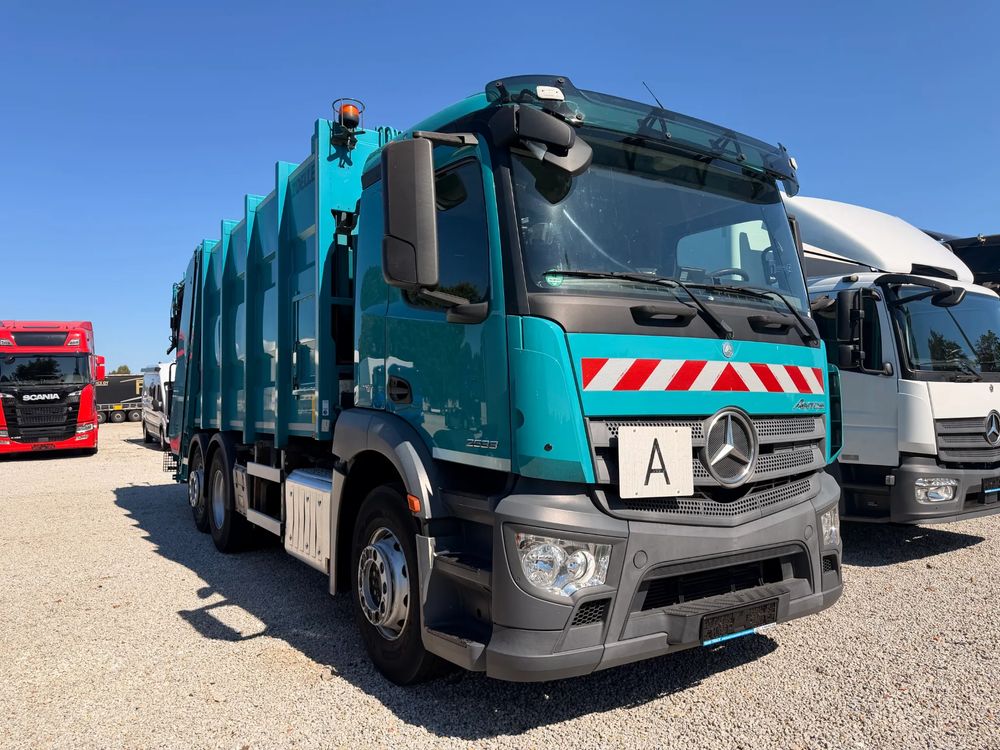 Mercedes-Benz Antos 2015
