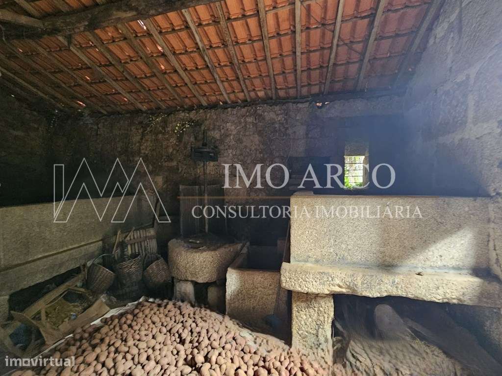 imóvel histórico no Arco de Baúlhe-17