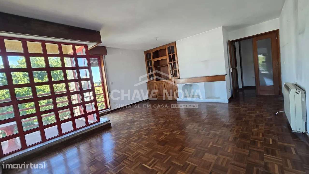 Apartamento T3 na Senhora da Hora – Junto ao Metro-25
