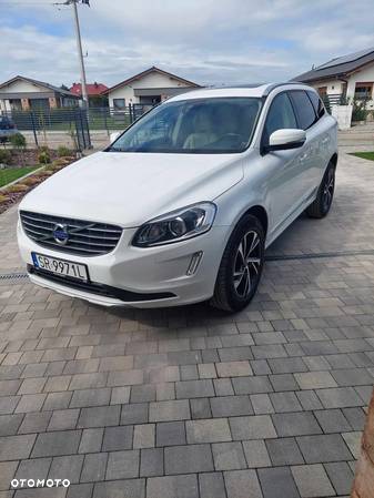 Volvo XC 60 D3 Drive-E Summum - 3