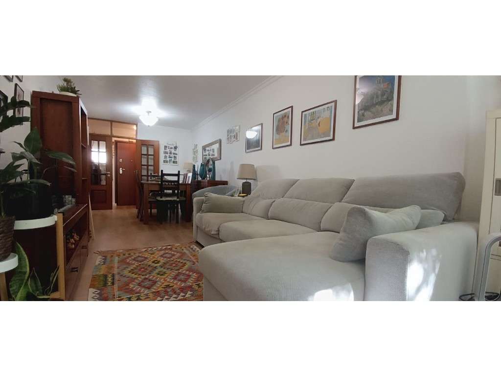 Apartamento T2 Costa Caparica - Totalmente Renovado-2