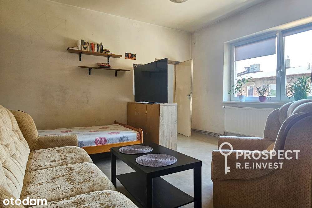 Brak prowizji! Duża Kawalerka  w zielonej okolicy!-8