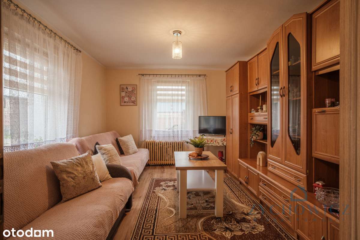 Dom na wsi z dużą działką i ogrodem – Dalborowice-8