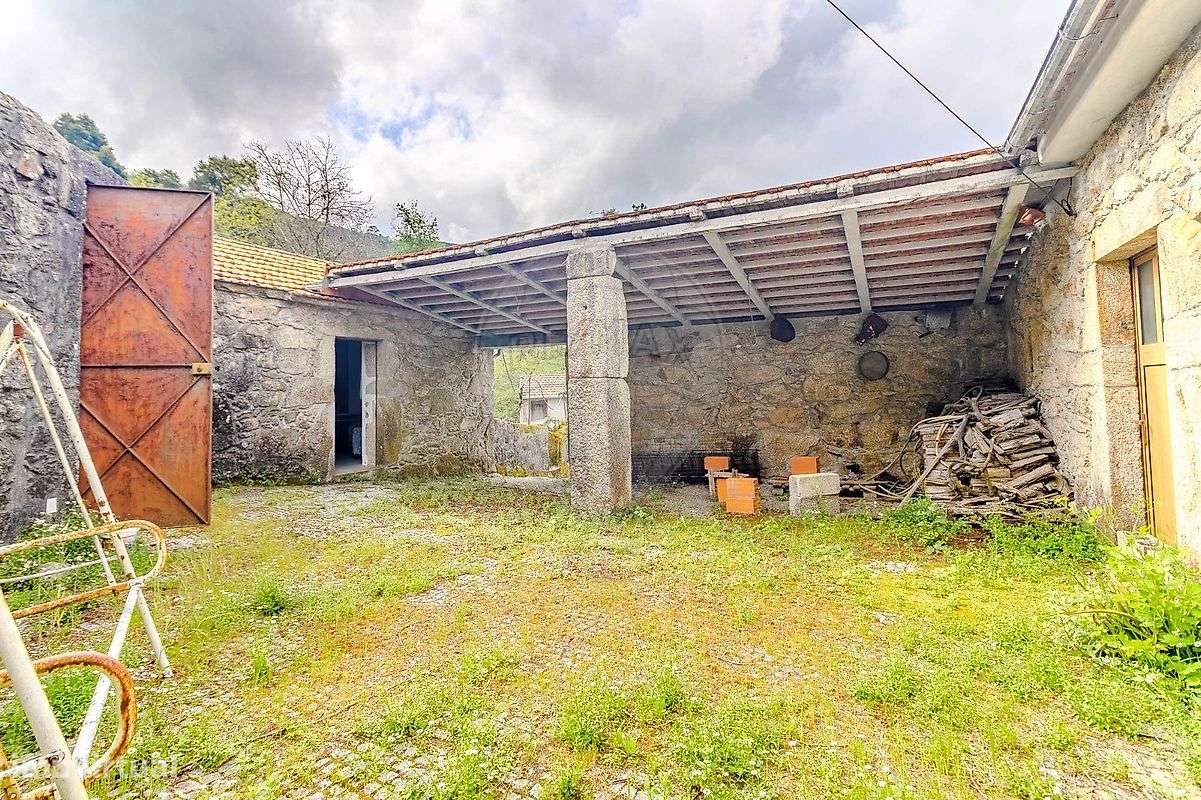 Moradia T2 para venda - Grande imagem: 5/23