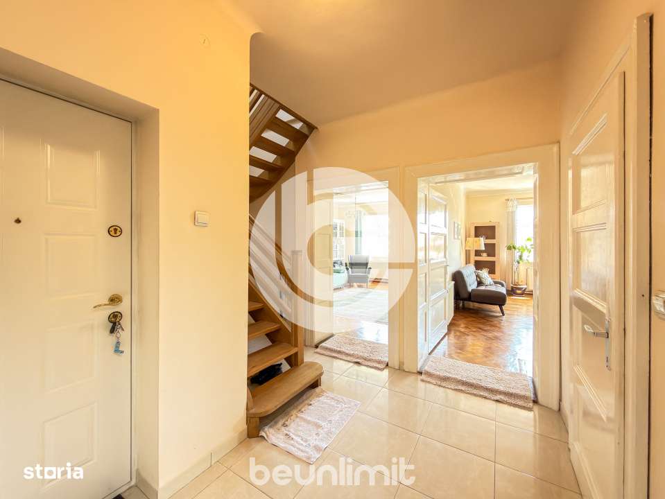 Apartament 4 camere | Str. Dealului | Parcare in curte interioara-5