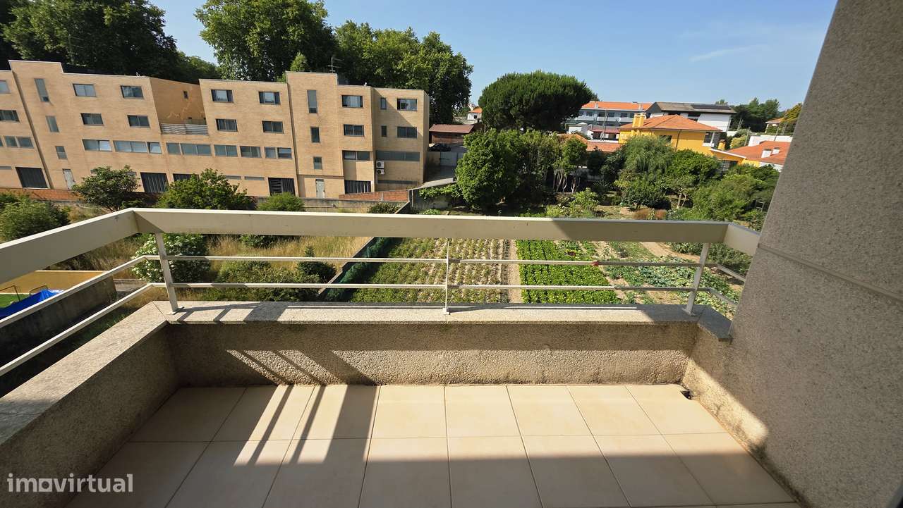 Apartamento T2 - Centro de Valadares - Grande imagem: 4/24