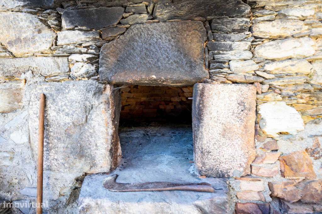 Venda Moradia - Grande imagem: 4/25