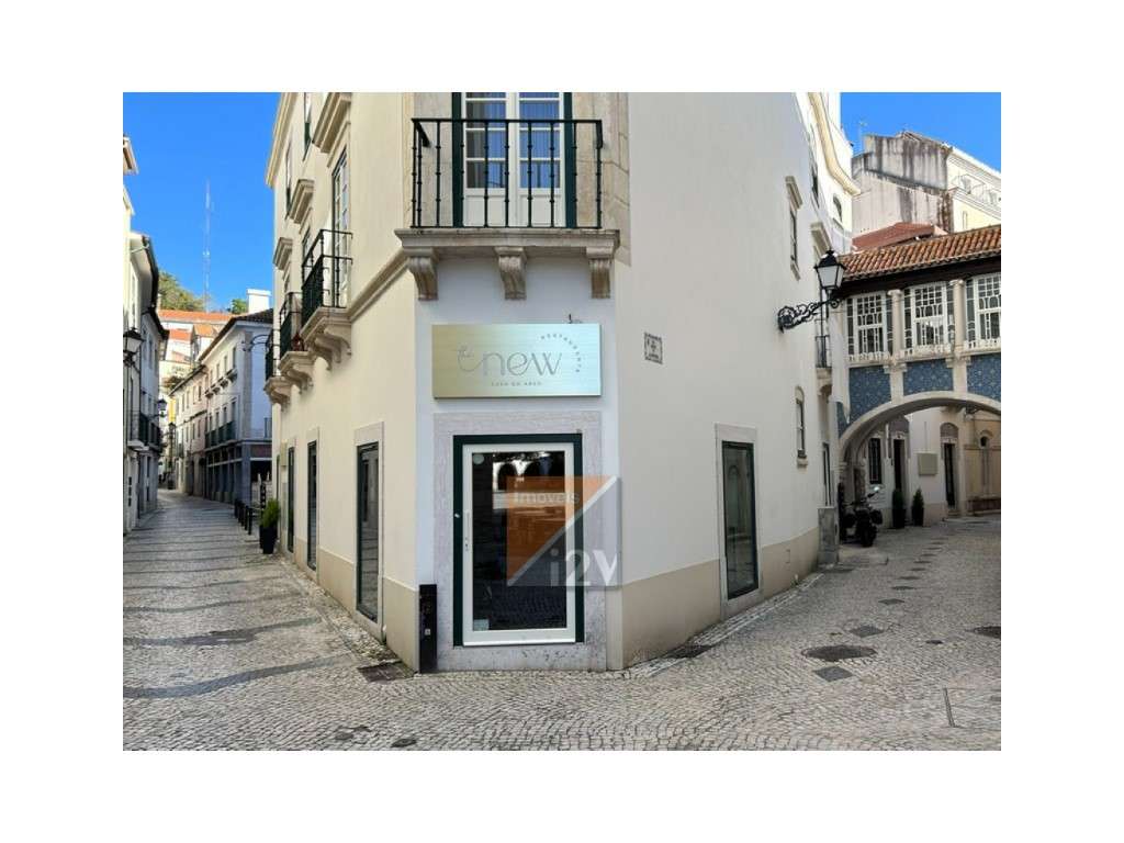 Loja- Zona centro Histórico Leiria ( Compra ou arrendamento) - Grande imagem: 2/23