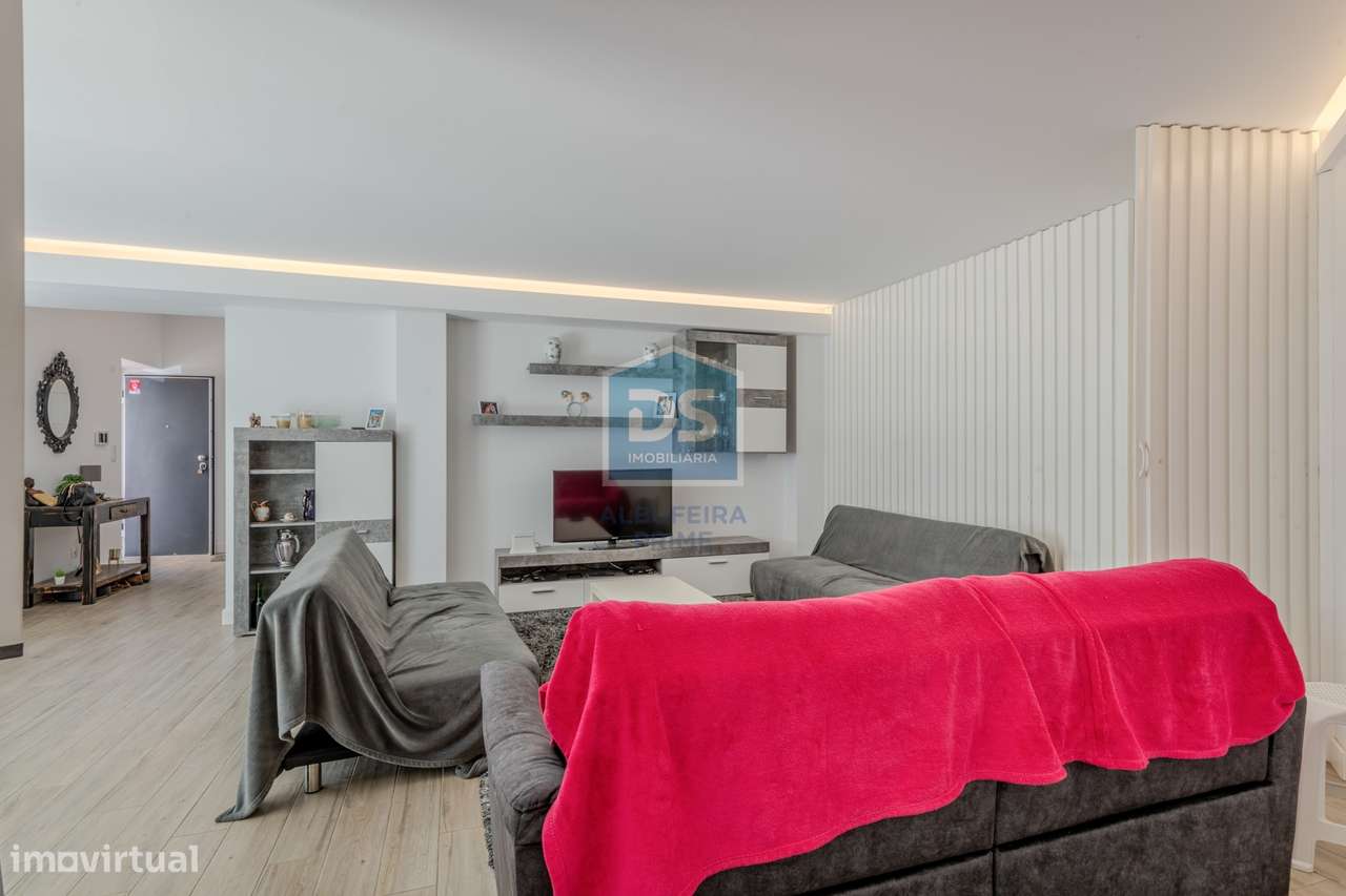 Moradia T4 Venda em Santa Bárbara de Nexe,Faro-40