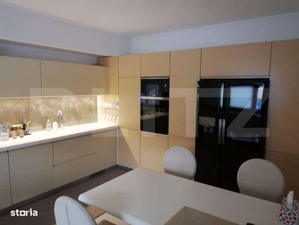 Casa deosebita, 1545 mp teren, in Cristian, potential pensiune - Imagine principală: 3/18