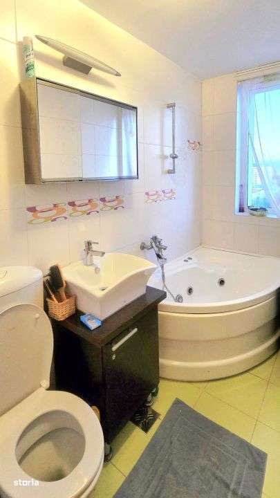 Apartament 3 camere decomandate – Zona Orion, Liceul de Informatica-5