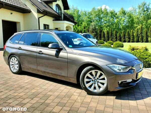 BMW Seria 3 325d Modern Line - 2