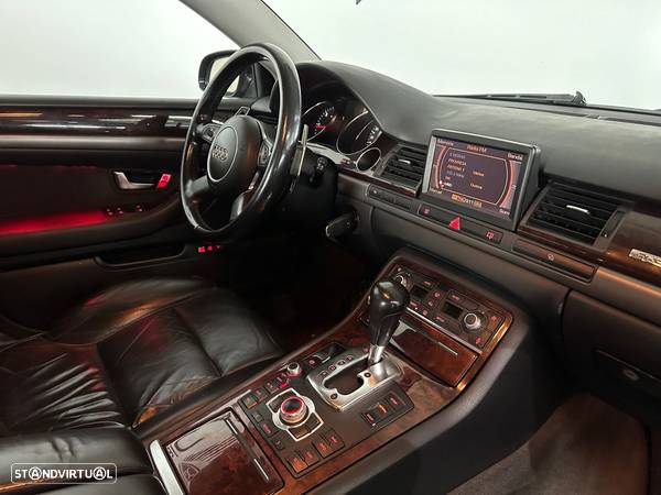 Audi A8 3.0 TDi V6 quattro Tiptronic - 23