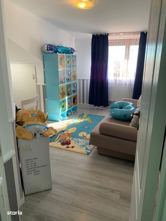 Apartament cu 3 camere