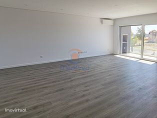 Apartamento T3 - Montijo