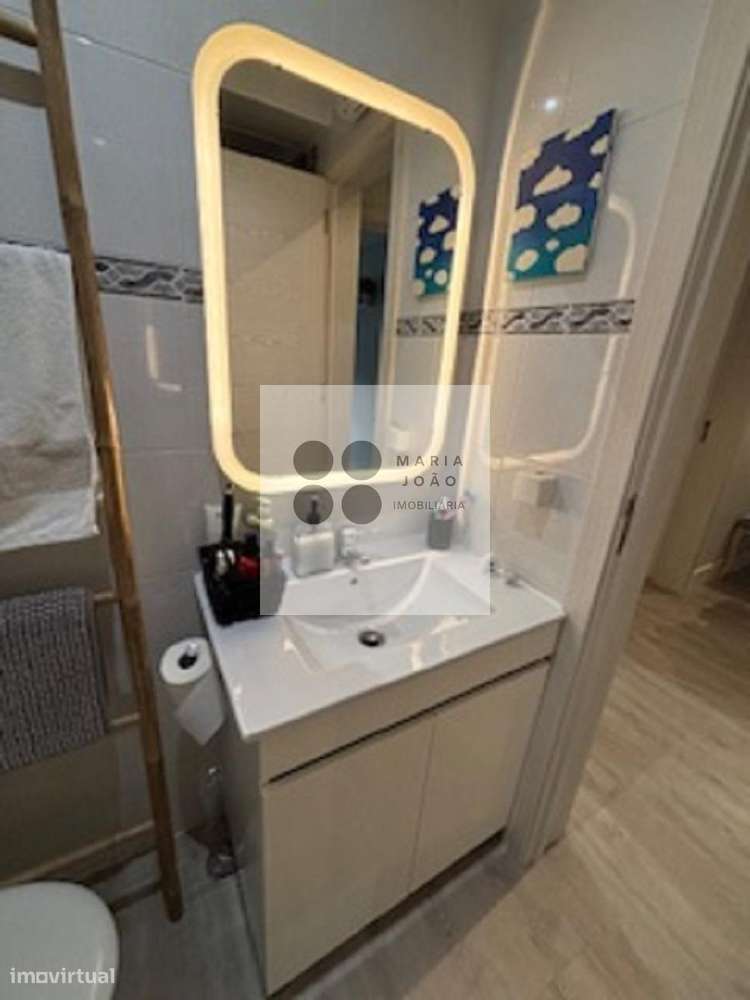 Apartamento Excelente T3, Completamente Remodelado!-12