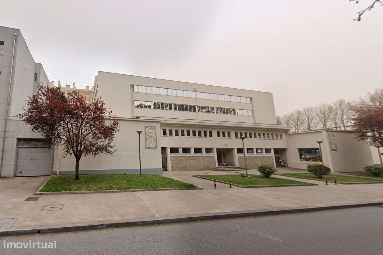 Escritório para venda - Porto - Grande imagem: 2/4