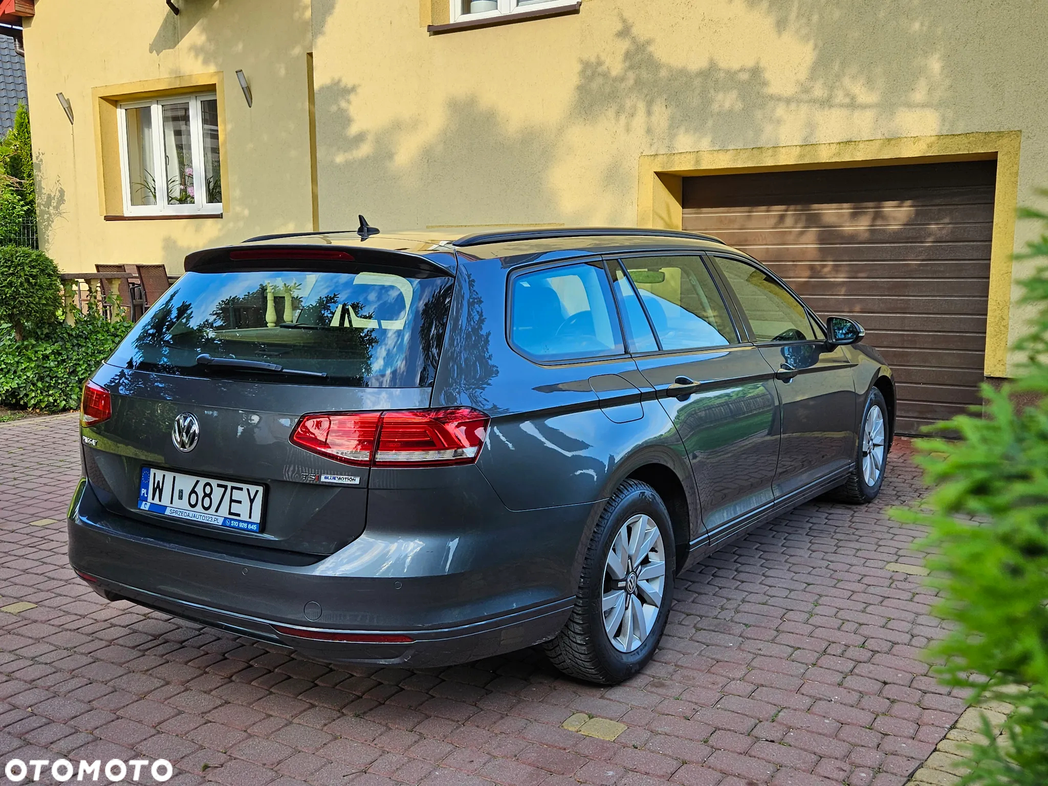 Volkswagen Passat - 30