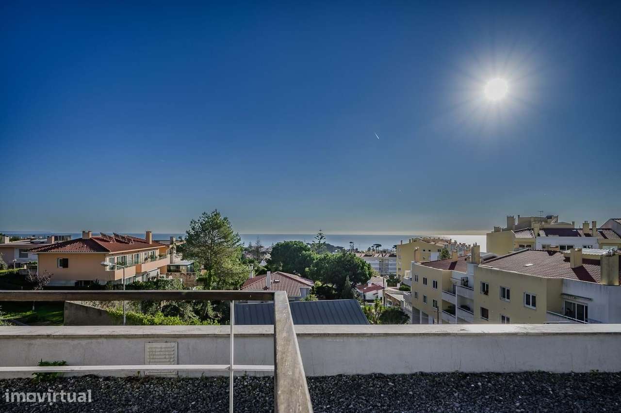 Moradia T4 com Piscina e Terraços Panorâmicos, Parede-38