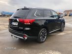 Mitsubishi Outlander 2.0 4WD Plug-In Hybrid - 5