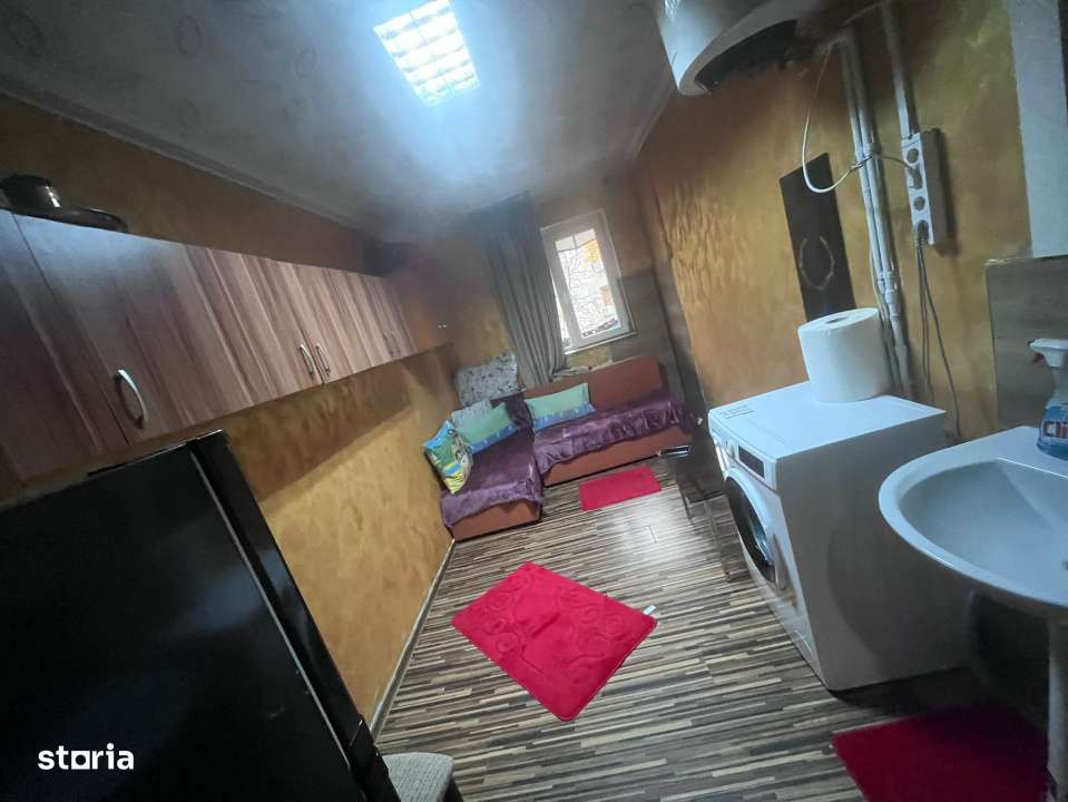 Camera de camin, 10.51 mp, zona Valea Rosie - Imagine principală: 2/4