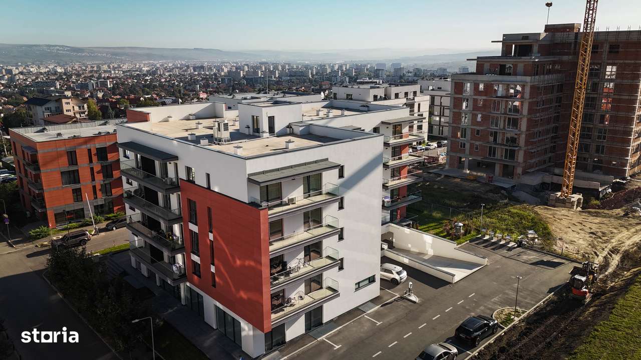 Vand apartament 3 camere in Andrei Muresanu - Imagine principală: 4/21