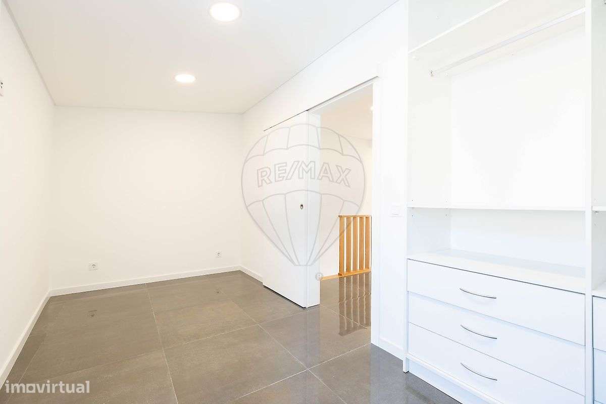 Moradia T2 para venda-16