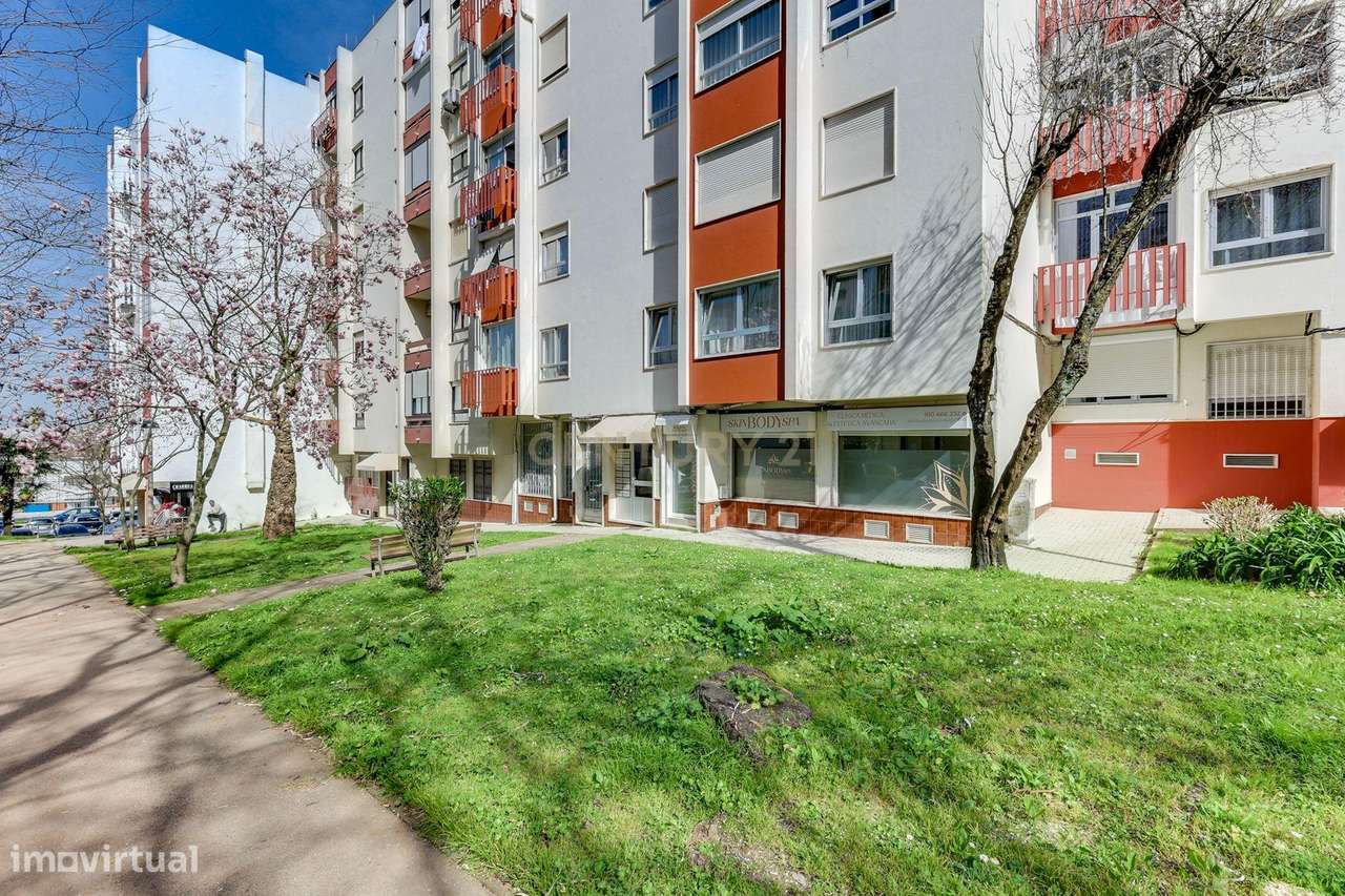 Espaço Comercial, Renovado, com  150m² na Quinta Grande – Excelente Vi - Grande imagem: 2/28