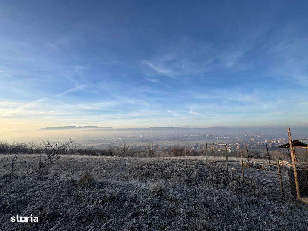 Teren de vânzare în Gusterița, cu acces asfaltat-4
