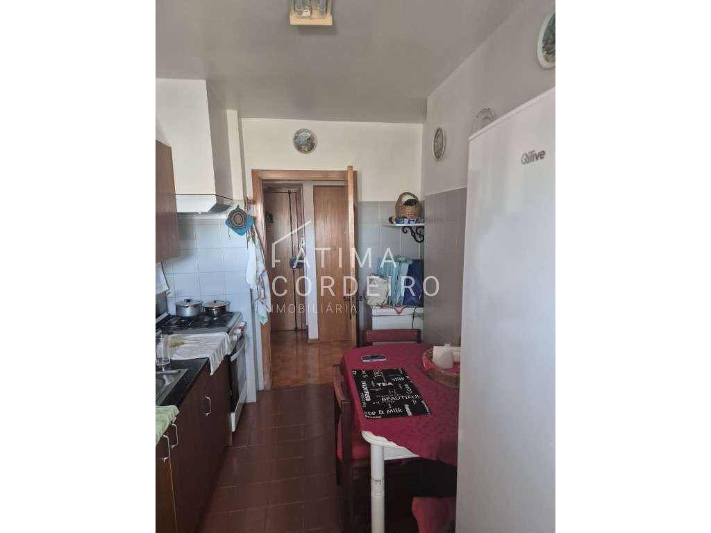 T2 situado no Monte da Caparica, 3º andar em prédio com elevador-17