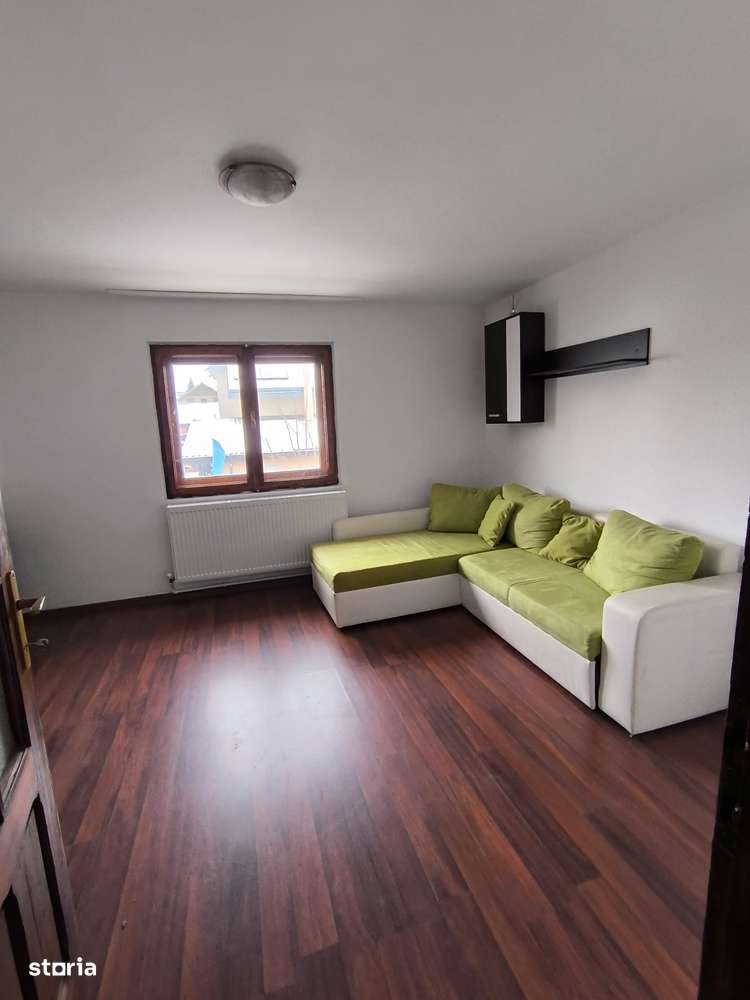 Vila de vanzare Valea Adanca - Pepinierei, asfalt, toate utilitatile-6