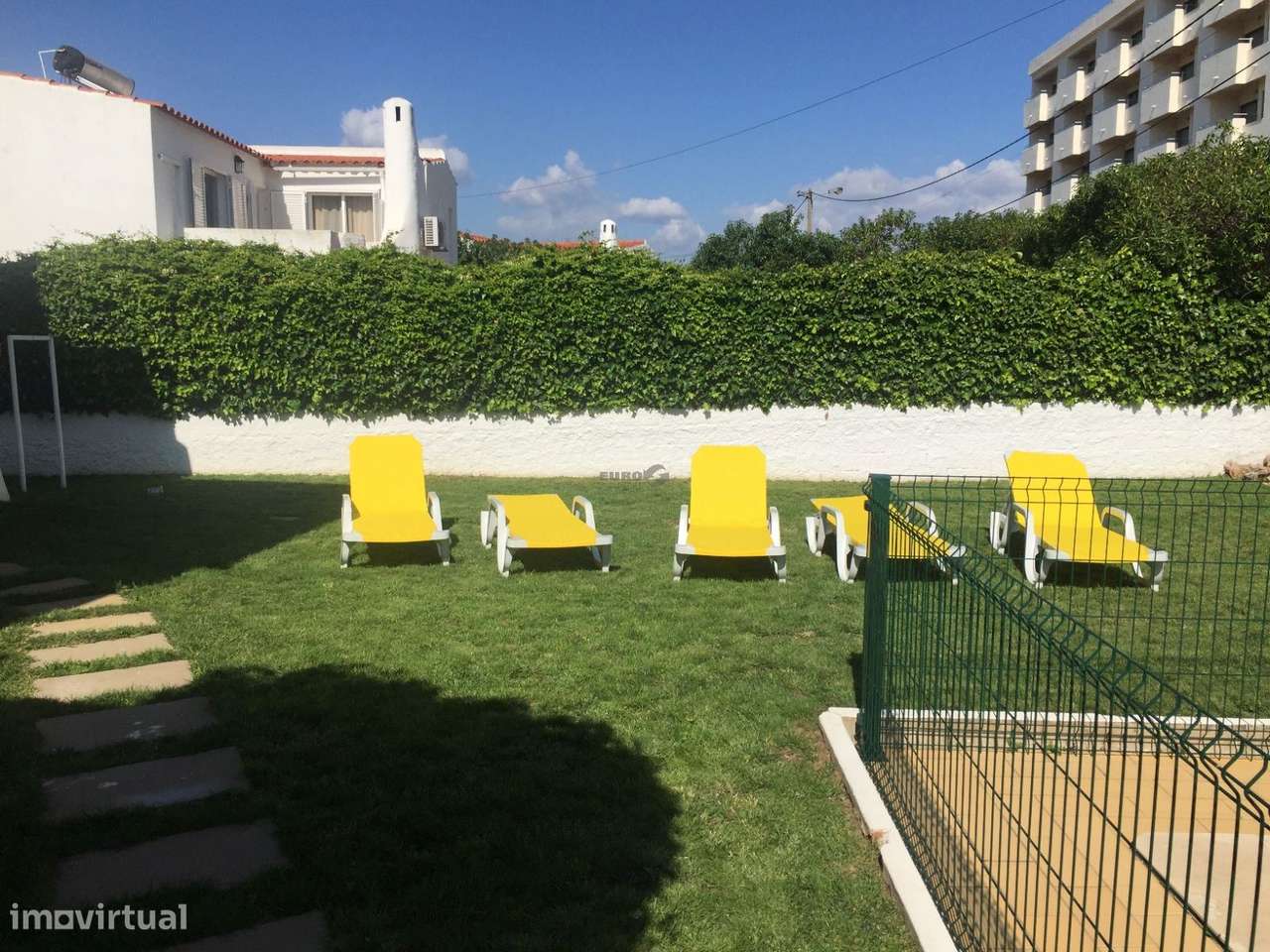 Moradia Algarvia Renovada com Piscina a 600 m da Praia de Santa Eul...-15