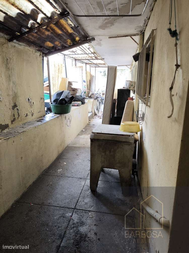 Apartamento T2 Semi-Cave  - Estação Ermesinde - Renovação - BARATO-3