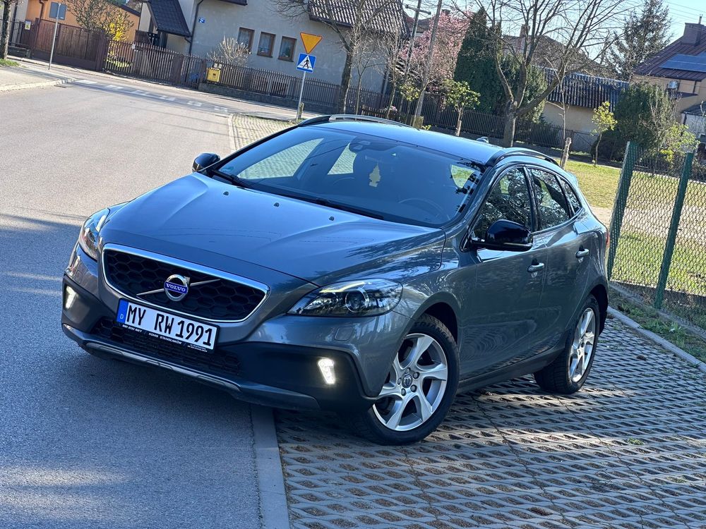 Volvo V40 D3 Summum 2016