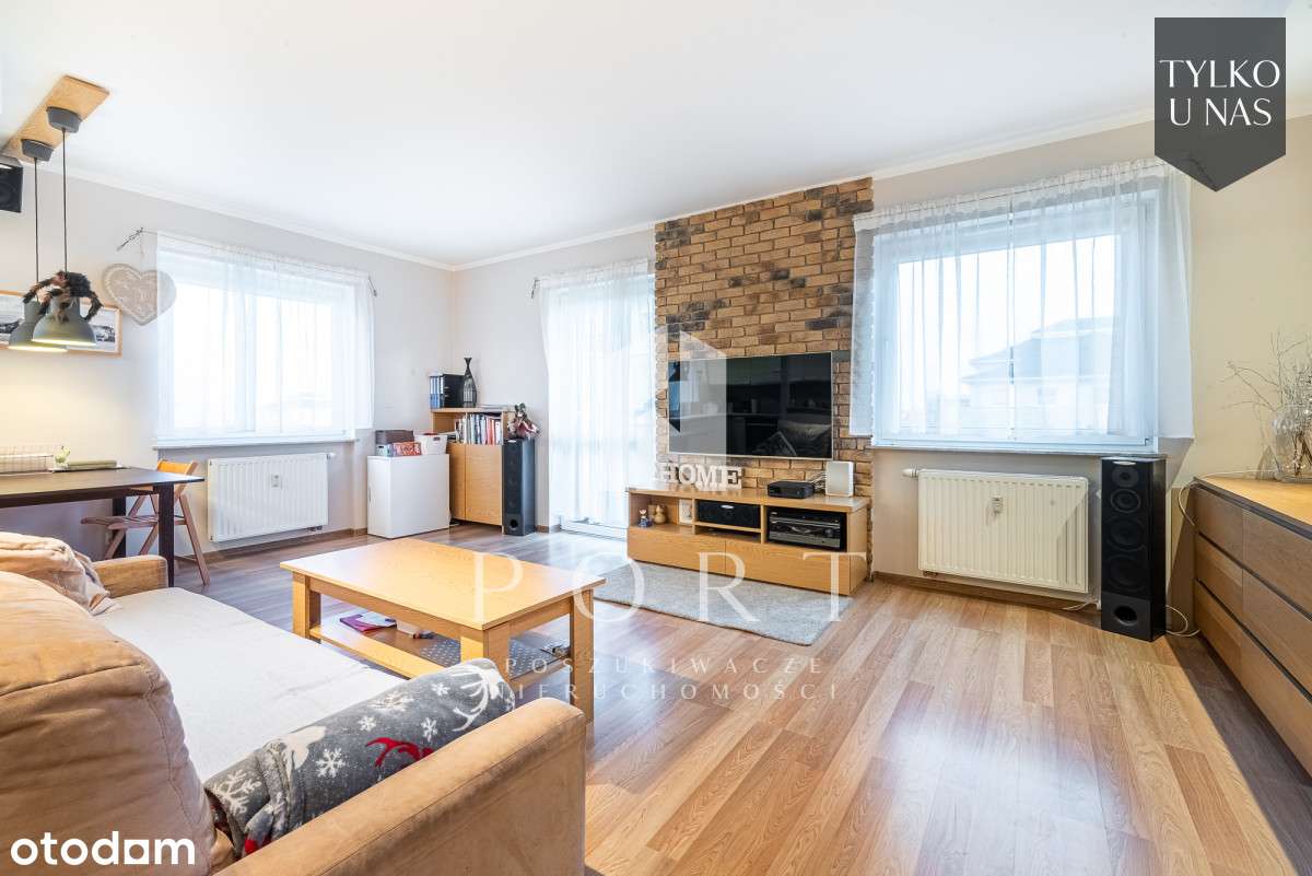 Jasne mieszkanie z widokiem na miasto.-0