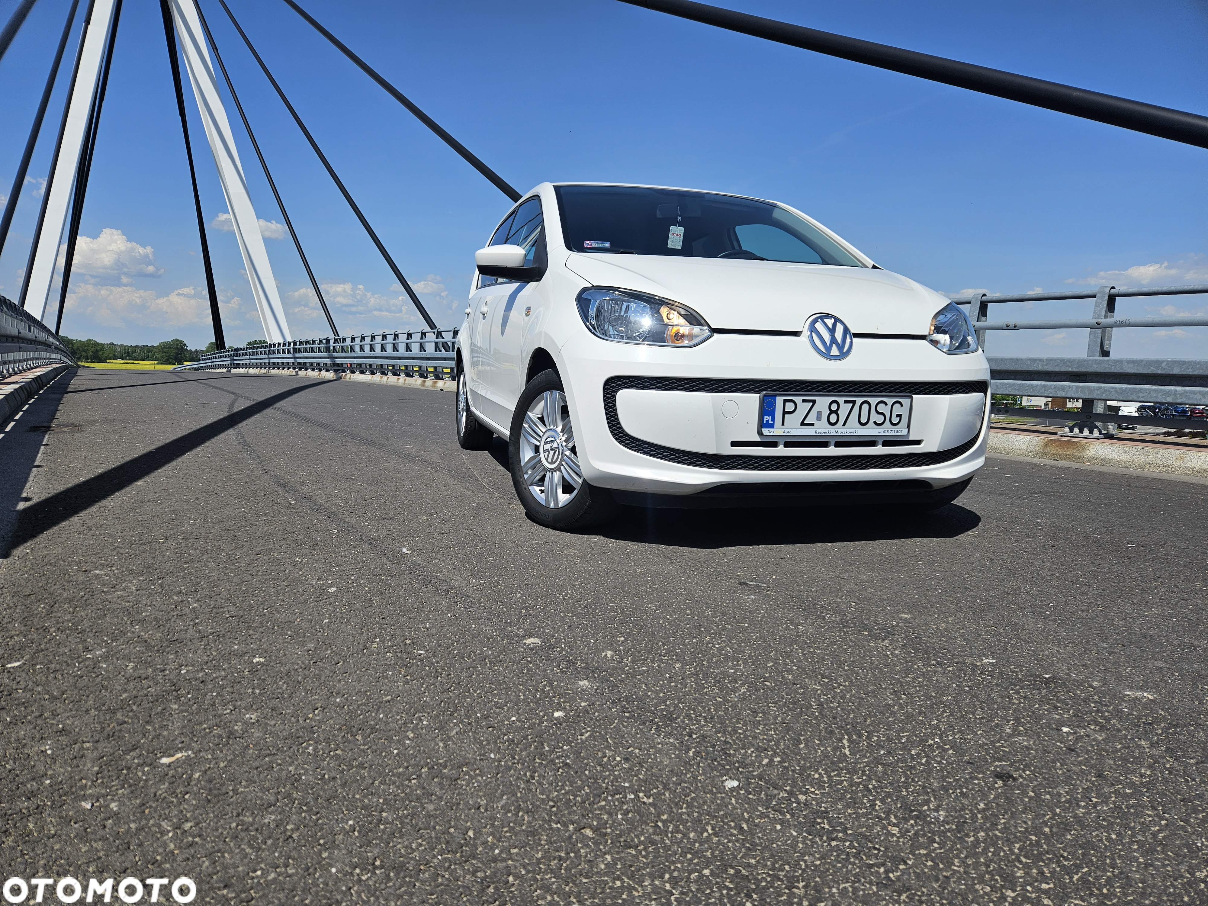 Volkswagen up! - 25