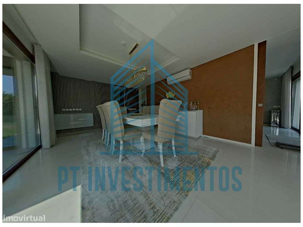 Moradia semi-nova T5+1 em Santa Joana - Aveiro-19