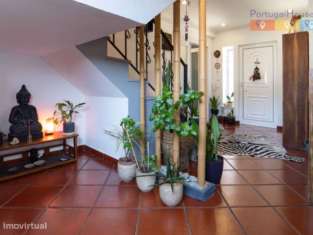 Moradia independente T3 com anexo T2 e 5.000 metros de terreno.-16